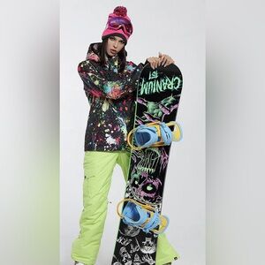 GSOU SNOW Paint Splatter Snowboarding Insulated Jacket Size XS Regular Fit NWOT